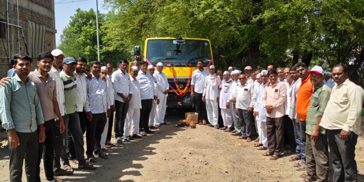 घोलप वस्ती ते पोलीस पाटील वस्ती रस्ता मजबुतीकरण कामाचे भूमिपूजन उत्साहात