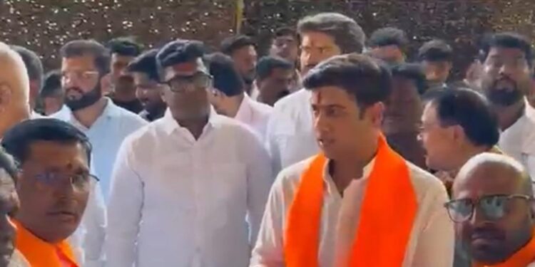आ. चंद्रकांत रघुवंशी यांना कॅबिनेट मंत्रीपद द्या; नंदुरबार जिल्हावासीयांची खा. श्रीकांत शिंदे यांच्याकडे मागणी