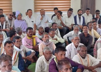शेतकरी आंदोलनाला मोठे यश; विमानतळ व एमआयडीसीसाठीच्या भूसंपादन प्रक्रियेला स्थगिती