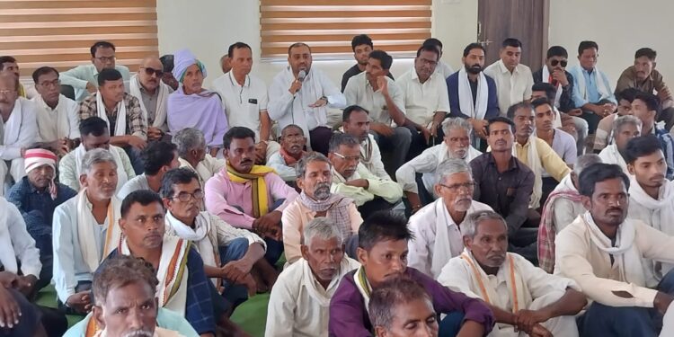 शेतकरी आंदोलनाला मोठे यश; विमानतळ व एमआयडीसीसाठीच्या भूसंपादन प्रक्रियेला स्थगिती