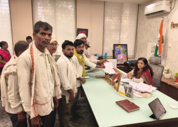 घाटली ग्रामपंचायतीत निधीवरून वाद पेटला; जुन्या-नव्या कारभाराच्या चौकशीची मागणी, राजकीय वातावरण तापले