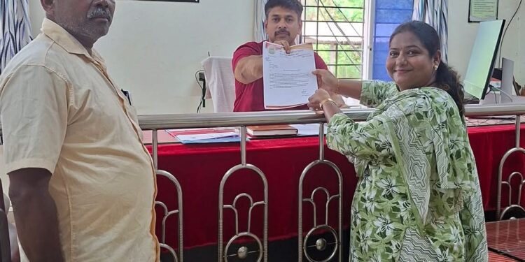 तुळस गावात तलाठी नेमण्याची मागणी; जिल्हा परिषद सदस्या सुजाता पडवळ यांचे तहसीलदारांना निवेदन