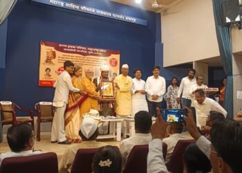 रुग्ण हक्क परिषद महाराष्ट्र प्रदेशतर्फे पद्मश्री रघुवीर खेडकर यांचा भव्य सत्कार सोहळा संपन्न