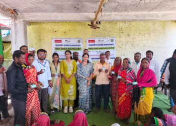 अंबाला ठाकरवाडी येथे ऊसतोड कामगारांसाठी मोफत आरोग्य शिबिर व ओळखपत्र वाटप संपन्न