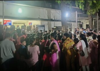 चामोर्शीत महिलांचा पोलीस स्टेशनवर मोर्चा; आरोपीला कठोर शिक्षा देण्याची एकमुखी मागणी