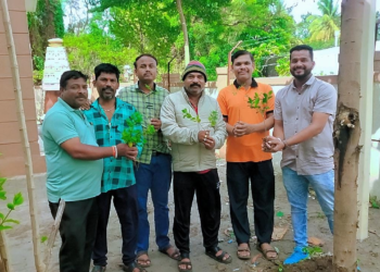 वाढदिवसानिमित्त वृक्षारोपणाचा उपक्रम; शिवनेरी हौसिंग सोसायटीत पर्यावरण संवर्धनाचा संदेश