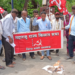 फसव्या कर्जमाफीच्या निषेधार्थ किसान सभेचे आंदोलन; जीआरची होळी करून शासनाविरोधात निदर्शने