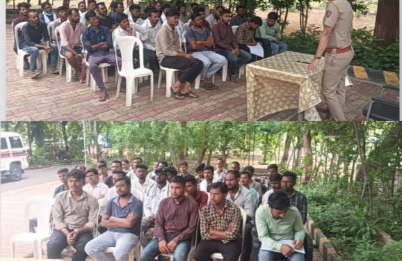 मारेगाव पोलिसांकडून ऑटो चालक-मालकांची बैठक; रोड सुरक्षा नियमांचे पालन करण्याचे आवाहन
