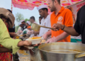 सलग पाचव्या वर्षी आषाढी वारीत वर्ल्ड मराठा ऑर्गनायझेशनचा सेवाभावी उपक्रम; हजारो वारकऱ्यांना दिला आधार