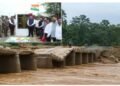 मुख्यमंत्र्यांनी उद्घाटन केलेला पूल अवघ्या तीन वर्षांत खचला, गडचिरोलीत भ्रष्टाचाराचा कळस!