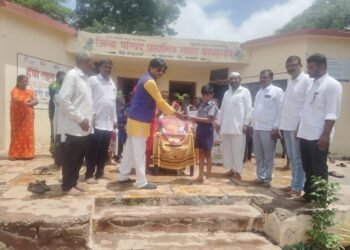 अहिल्यादेवी होळकर पुण्यतिथीनिमित्त 231 वी पुण्यतिथी आहे तर तेवढेच वृक्षांचे वाटप;