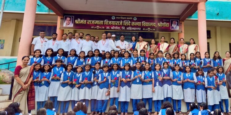 सातवी शिष्यवृत्ती परीक्षेत राजमाता विजयाराजे शिंदे कन्या विद्यालयाची दमदार कामगिरी