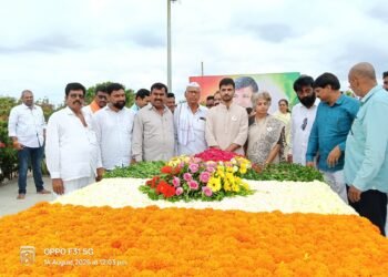 दिवंगत लोकनेते स्वर्गीय विनायकरावजी मेटे साहेब यांच्या स्मृतिदिनानिमित्त विनम्र अभिवादन!