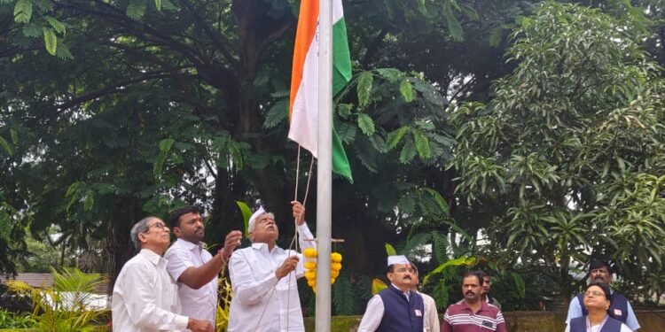 व्यंकटराव शिक्षण संकुलमध्ये 80वा स्वातंत्र्य दिन संपन्न