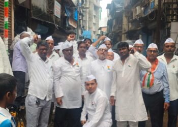 कांदिवली पश्चिम येथील श्री सिद्धिविनायक सहकारी गृहनिर्माण संस्था व्दारा स्वातंत्र्य दिन मोठ्या उत्साहात पार पडला.