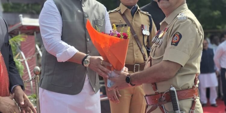 लोहयाचे भूमीपुत्र डीवायएसपी गजानन भातलवंडेयांना’ अतिविशिष्ट सेवा पदक” प्राप्त ✅🇮🇳