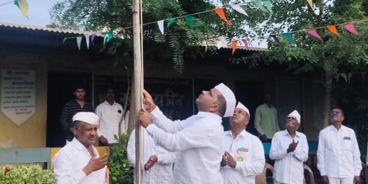 पिंपळगाव कळमेश्वरी येथे स्वतंत्र दिन साजरा
