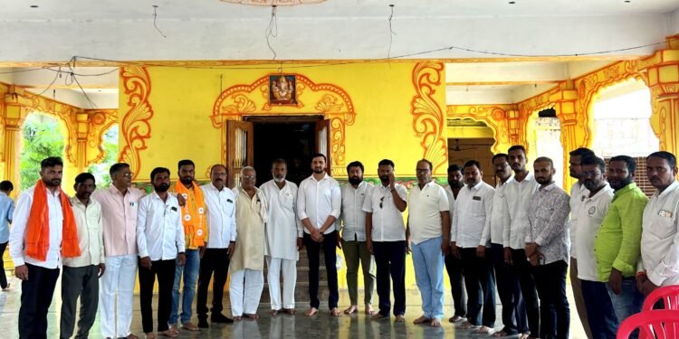 शेतकरी संवाद सभेला शिवसेनिका सह हजारो नागरिक उपस्थित राहणार.