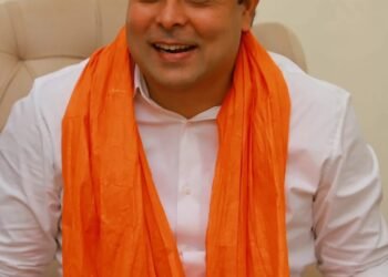 एकनाथ शिंदेंच्या संवाद मेळाव्यासाठी मोठ्या संख्येने उपस्थित राहा; बालाजी कुऱ्हाडे यांचे आवाहनमानवत प्रतिनिधी३० ऑगस्टला परभणीत शेतकरी-कार्यकर्ता मेळावा; रखडलेल्या विकासकामांवरही होणार चर्चा
