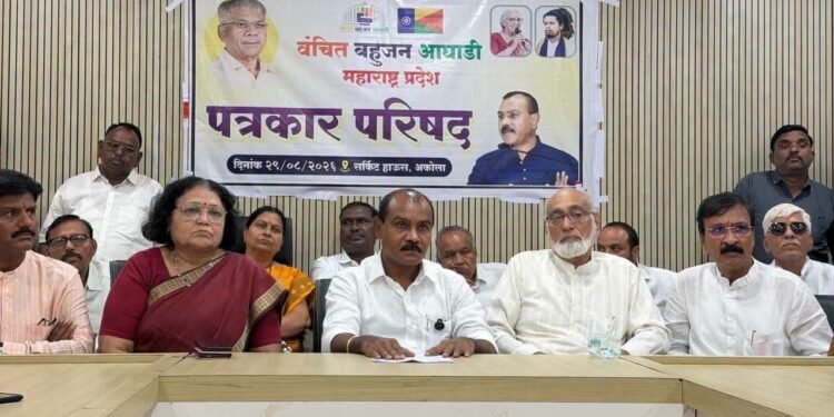 लाडकी बहीण योजना महाराष्ट्राचा दुहेरी आर्थिक घोटाळा ।
