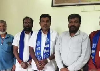 *आजऱ्यात रिपब्लिकन सेनेच्या जिल्हा कार्यकारणी पदाधिकाऱ्यांची भेट