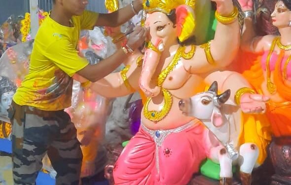 गणेशोत्सवाची तयारी जोमात; मूर्तींची रंगरंगोटी अंतिम टप्प्यात