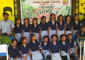 वरवणे आश्रमशाळेत रानभाज्या महोत्सव उत्साहात