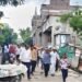 मुलगा नसल्याची खंत नाही; मुलींनीच दिला वडिलांना अखेरचा खांदा