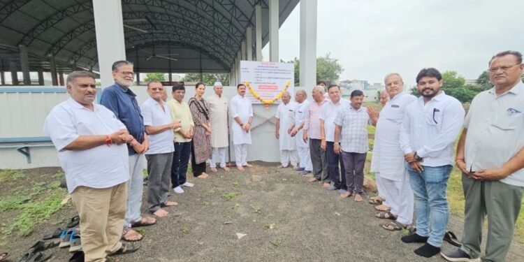 शहाद्यात विविध पक्षांतील कार्यकर्त्यांचा शिवसेनेत प्रवेश.