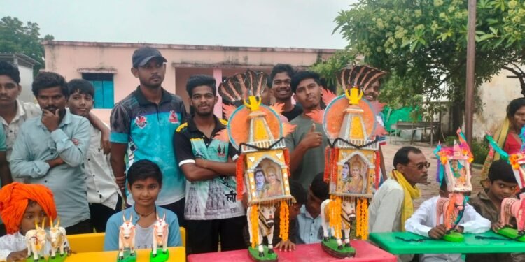 पार्डी नस्करी येथील जिल्हा परिषद शाळेमध्ये तान्हा पोळा उत्साहात साजरा..