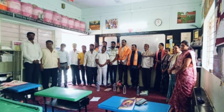 उंडेमळा शाळा व्यवस्थापन समितीच्या अध्यक्षपदी महेश शिंदे; उपाध्यक्षपदी रोहिणी वाबळे