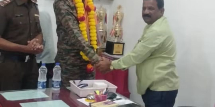 नळदुर्ग येथील बालाघाट शिक्षण संस्थेत एनसीसी पुनर्निवड चाचणी