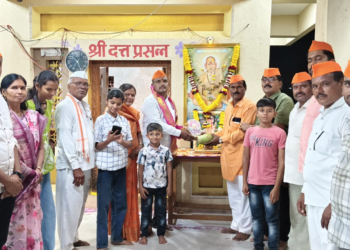 निमसाखर येथे श्री स्वामी समर्थ महाराजांची पौर्णिमा उत्साहात