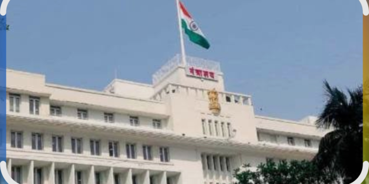 आधारच्या अटीमुळे शिक्षक अतिरिक्त होणार?