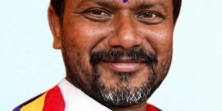 अक्कलकोटच्या कार्यकर्त्यांनी वर्धापन दिनास मोठ्या संख्येने उपस्थित राहावे – सैदप्पा झळकी