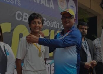 🏏 मळदच्या मृण्मयीची राष्ट्रीय क्रिकेटला भरारी!