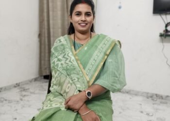 🌹💐🎂 खांडबारा गावाच्या प्रथम महिला लोकनियुक्त सरपंच, आदरणीय सौ. दिपालीताई गावित यांना वाढदिवसाच्या मनःपूर्वक शुभेच्छा! 🎂💐🌹