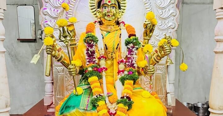 देविभोयरे गावात तुळजापूरहून आणलेल्या ज्योतीचे अतिशय उत्साहात आणि जल्लोषात स्वागत!