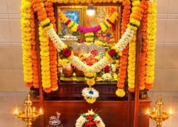 मुरबाड प्रतिनिधी विक्रम कोर असोळे गावातील कोर परिवाराच्या कुलस्वामिनी मंदिरात घटस्थापना उत्साहात संपन्न!