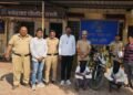 मोटारसाईकल चोरटे चांदवड पोलीसांनी केले जेरबंद फिर्यादी-