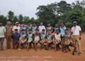 प्रतिमा कराओके सिंगिंग ग्रुपतर्फे श्री गुरुदेव मतिमंद मुलांच्या शाळेला प्रोजेक्टर भेट