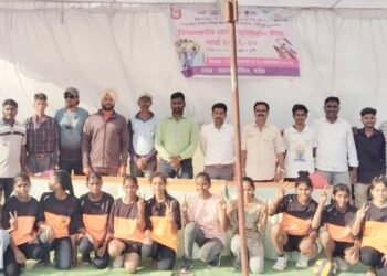 विभागीय स्पर्धेसाठी शांती निकेतन विद्यालयाच्या व्हॉलीबॉल संघाची निवड, जिल्हास्तरीय स्पर्धेत नेत्रदीपक विजय