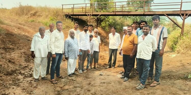 📰 शेतात जाणाऱ्या नाल्यावर पूल बांधण्याची अंतरगाव शिवाजी ग्रामस्थांची मागणी