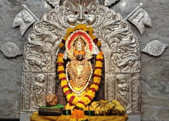 जतच्या यल्लमा व आंबाबाई देवीच्या दर्शनासाठी भाविकांची मोठी गर्दी