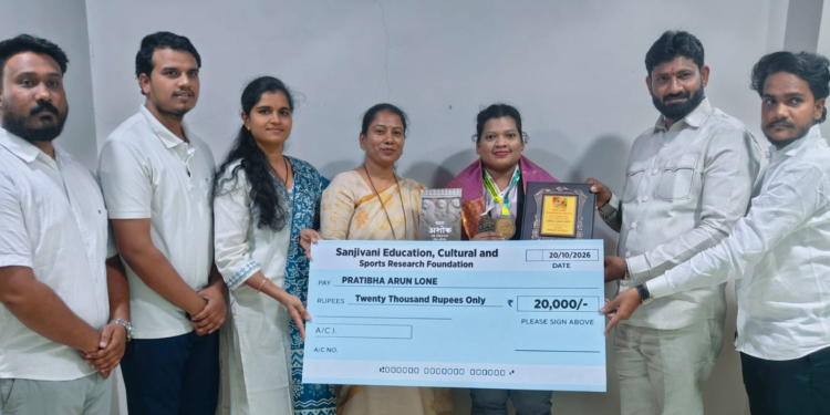 आंतरराष्ट्रीय पॉवरलिफ्टर प्रतिभा लोणे हिला ‘चक्रवर्ती सम्राट अशोक राज्य क्रीडारत्न पुरस्कार’