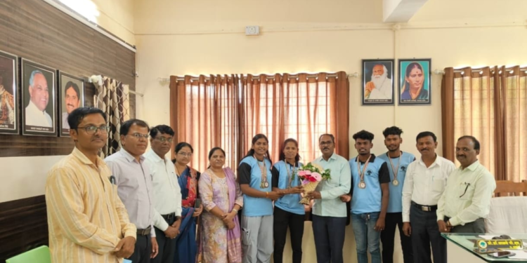 महाराजा जिवाजीराव शिंदे महाविद्यालयाच्या ॲथलेटिक्स खेळाडूंची चमकदार कामगिरी