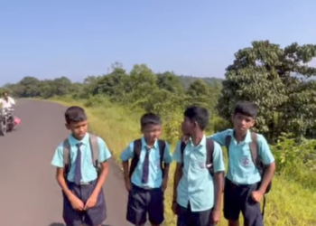 भुदरगड तालुक्यात विद्यार्थ्यांची शिक्षणासाठी पायपीट; प्रशासनाचे लक्ष कधी जाणार?