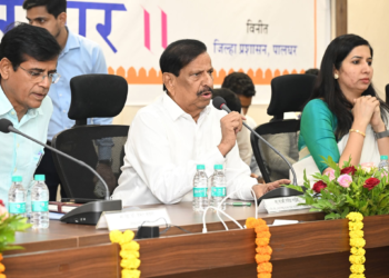 पालघरच्या जनता दरबारात १,०५८ अर्ज; पालकमंत्री गणेश नाईक यांचे तातडीने कार्यवाहीचे निर्देश
