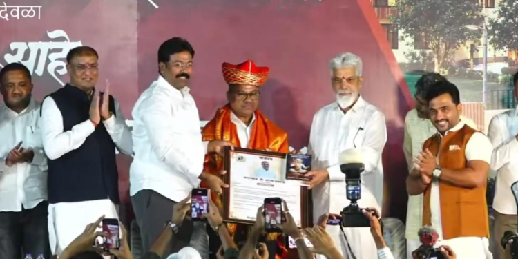३ हजार पक्ष्यांपासून सुरू झालेला प्रवास; स्वप्नील पोल्ट्रीचे संस्थापक अरुण पवार ‘शिवनिश्चल पुरस्कारा’ने सन्मानित