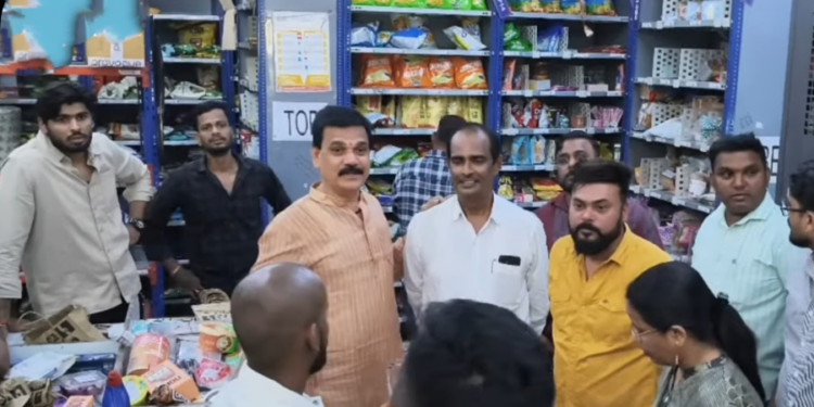 रोडपालीतील स्विगी इन्स्टा मार्टमध्ये मुदतबाह्य, खराब खाद्यपदार्थांचा दावा; तक्रारीनंतर अन्न प्रशासनाची तपासणी